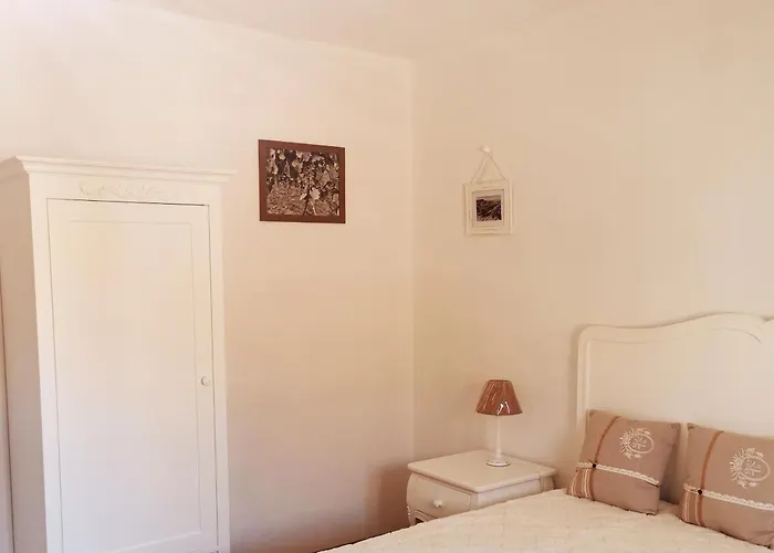 Bed & Breakfast Os 3 Rrr 3*